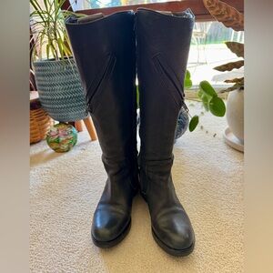 Vera Wang Leather Knee-High Boots - Sz 5 1/2M
